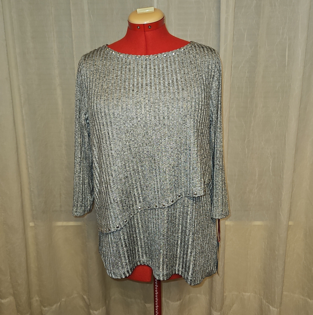Ruby Rd. Platinm Sparkle Ribbed Layered Tunic Top